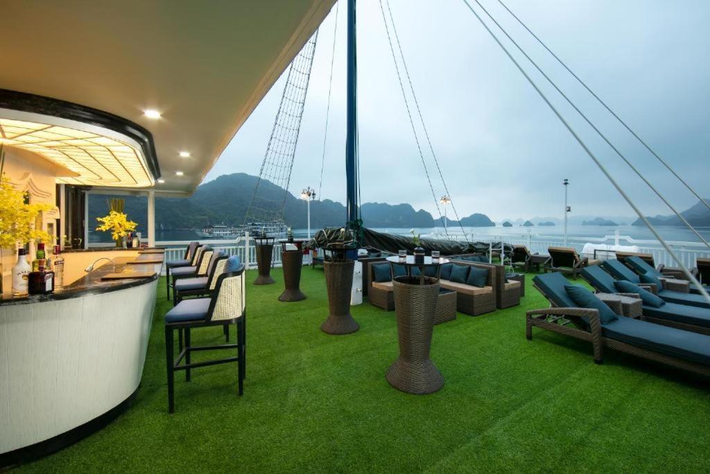 Thu Thuy Cruise - Travel Hotel Chan Chau Exterior photo