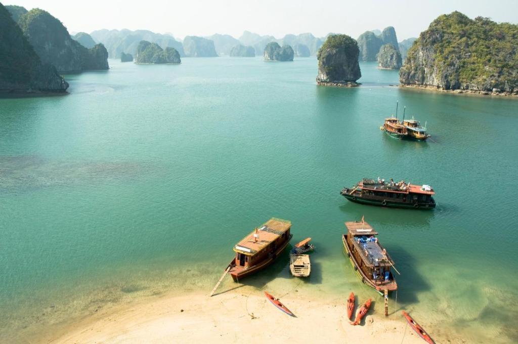 Thu Thuy Cruise - Travel Hotel Chan Chau Exterior photo